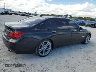 2013 BMW 7 Series 740Li xDrive z VIN WBAYF4C53DDE23895, wystawiony jako Copart lot #47223065 z przebiegiem 135 567 mil mil oraz Szkoda całkowita • Salvage title. Historia ofert i sprzedaży dostępna na DreamBid. Obrazek 3.