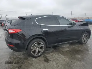 2017 Maserati Levante z VIN ZN661XUA0HX238614, wystawiony jako Copart lot #43611135 z przebiegiem 96 417 mil mil oraz Szkoda całkowita • Salvage title. Historia ofert i sprzedaży dostępna na DreamBid. Obrazek 3.