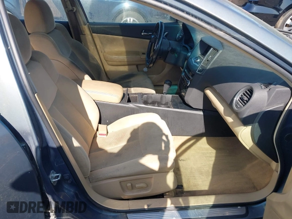 2011 Nissan Maxima 3.5 SV with VIN 1N4AA5AP5BC826554, listed as a IAAI auction lot 42117355 with 1 mi miles. Bid and sale history available at carsss.com. Image 5.