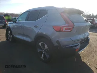 2024 Volvo XC40 Core Bright Theme с VIN YV4L12UK1R2233367, выставлен на аукционе Copart как лот 83046854 с пробегом 3 358 миль миль и Списание • Salvage title. История ставок и продаж доступна на DreamBid. Изображение 2.