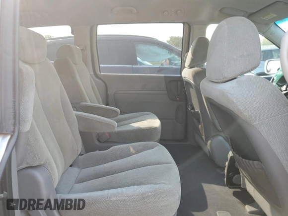 2008 Kia Sedona LX with VIN KNDMB233186194012, listed as a Copart auction lot 70879304 with 294,791 mi miles and Salvage Title. Bid and sale history available at carsss.com. Image 11.