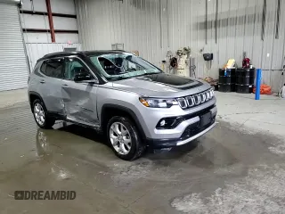 2022 Jeep Compass High Altitude with VIN 3C4NJDCB0NT113383, listed as a Copart auction lot 43369485 with Not Provided miles and Salvage Title. Bid and sale history available at carsss.com. Image 14.
