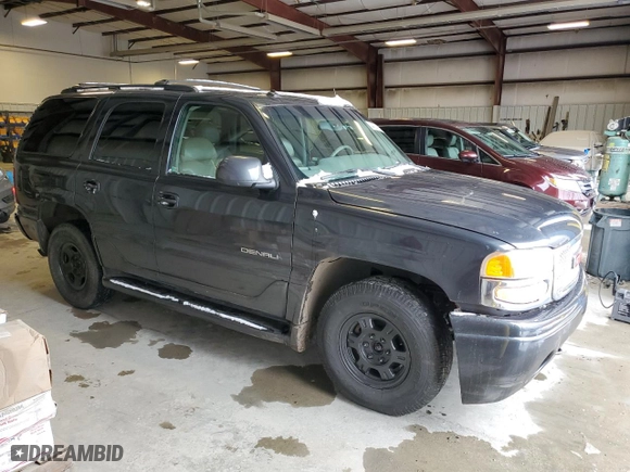 2003 GMC Yukon Denali with VIN 1GKEK63U63J204483, listed as a Copart auction lot 44074715 with 168,303 mi miles and Clean Title. Bid and sale history available at carsss.com. Image 4.