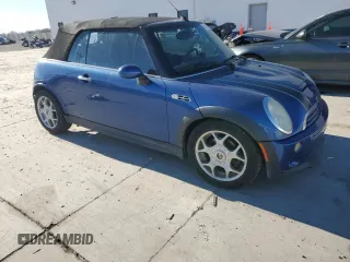 2007 MINI Convertible S z VIN WMWRH33547TL94410, wystawiony jako Copart lot #89339055 z przebiegiem 124 433 mil mil oraz Szkoda całkowita • Salvage title. Historia ofert i sprzedaży dostępna na DreamBid. Obrazek 4.