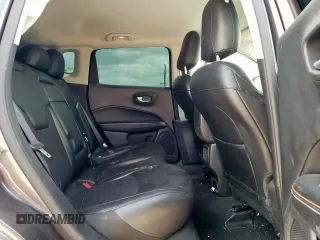 2019 Jeep Compass Latitude с VIN 3C4NJCBBXKT726442, выставлен на аукционе Copart как лот 61776265 с пробегом 63 934 миль миль и Списание • Salvage title. История ставок и продаж доступна на DreamBid. Изображение 11.