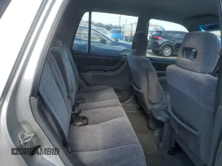 1998 Honda CR-V LX with VIN JHLRD2845WC001959, listed as a Copart auction lot 46088645 with 219,056 mi miles and Salvage Title. Bid and sale history available at carsss.com. Image 11.