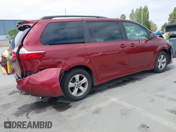 2019 Toyota Sienna LE Auto Access Seat with VIN 5TDKZ3DC1KS002876, listed as a IAAI auction lot 42105609 with 66,192 mi miles and . Bid and sale history available at DreamBid. Image 4.