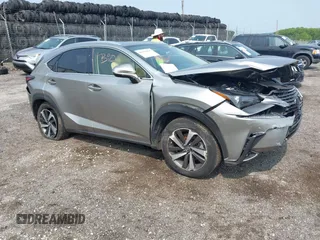 2021 Lexus NX 300 z VIN JTJGARDZ3M2243057, wystawiony jako IAAI lot #42473091 z przebiegiem Nie podano mil oraz . Historia ofert i sprzedaży dostępna na DreamBid. Obrazek 1.