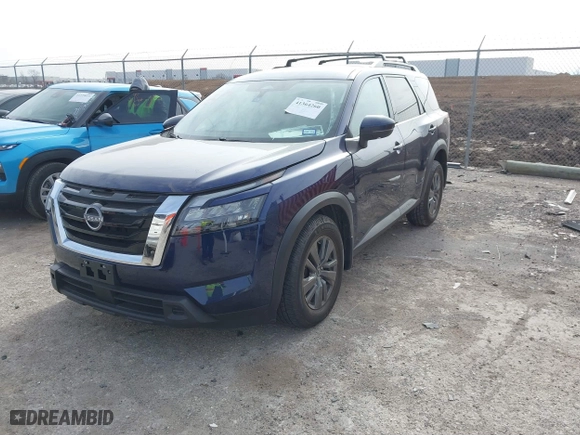 2024 Nissan Pathfinder SV with VIN 5N1DR3BA3RC201851, listed as a IAAI auction lot 41364260 with 17,282 mi miles. Bid and sale history available at carsss.com. Image 2.