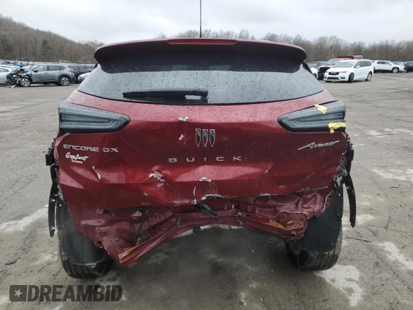 2024 Buick Encore GX Avenir z VIN KL4AMFSL2RB005604, wystawiony jako Copart lot #47529285 z przebiegiem 8 032 mil mil oraz Szkoda całkowita • Salvage title. Historia ofert i sprzedaży dostępna na DreamBid. Obrazek 6.