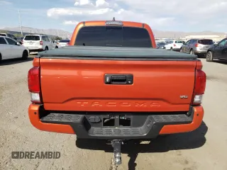 2017 Toyota Tacoma SR5 z VIN 3TMCZ5AN1HM096157, wystawiony jako Copart lot #74628764 z przebiegiem 91 998 mil mil oraz Szkoda całkowita • Salvage title. Historia ofert i sprzedaży dostępna na DreamBid. Obrazek 6.