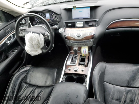 2012 Infiniti M z VIN JN1BY1AR6CM390333, wystawiony jako Copart lot #57834395 z przebiegiem 96 825 mil mil oraz Szkoda całkowita • Salvage title. Historia ofert i sprzedaży dostępna na DreamBid. Obrazek 8.