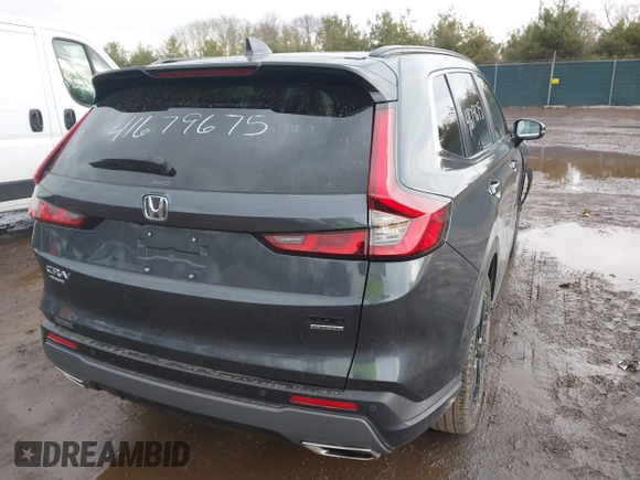 2025 Honda CR-V Sport Touring with VIN 7FARS6H93SE043232, listed as a IAAI auction lot 41679675 with 11,641 mi miles and . Bid and sale history available at DreamBid. Image 4.