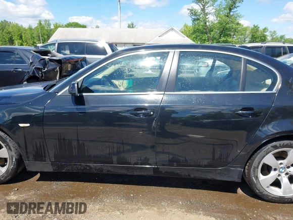 2005 BMW 5 Series 525i with VIN WBANA53595B857210, listed as a IAAI auction lot 42200171 with 321,128 mi miles and . Bid and sale history available at DreamBid. Image 14.