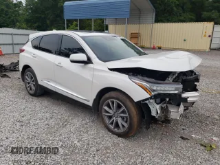2023 Acura RDX w/Technology Package with VIN 5J8TC1H57PL003014, listed as a Copart auction lot 61138724 with 9,626 mi miles and Salvage Title. Bid and sale history available at carsss.com. Image 4.