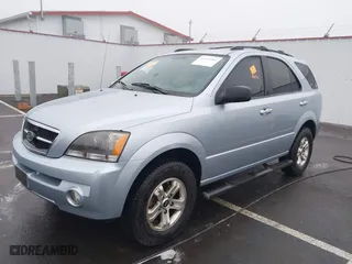 2005 Kia Sorento LX with VIN KNDJD733655414658, listed as a IAAI auction lot 41343882 with 1 mi miles. Bid and sale history available at carsss.com. Image 17.