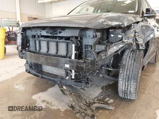 2024 Hyundai Venue Limited with VIN KMHRC8A31RU282690, listed as a IAAI auction lot 41591529 with 20,870 mi miles and . Bid and sale history available at DreamBid. Image 19.