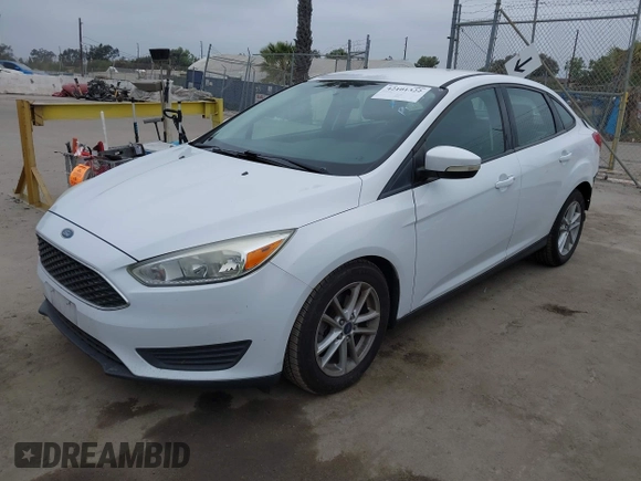 2016 Ford Focus SE with VIN 1FADP3F24GL346445, listed as a IAAI auction lot 42101322 with 30,354 mi miles. Bid and sale history available at carsss.com. Image 2.