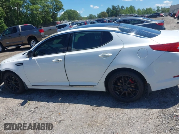 2013 Kia Optima SX with VIN 5XXGR4A6XDG098389, listed as a IAAI auction lot 42322665 with 226,794 mi miles and . Bid and sale history available at DreamBid. Image 14.