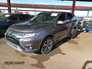 2020 Mitsubishi Outlander SE z VIN JA4AD3A34LZ046556, wystawiony jako IAAI lot #41429554 z przebiegiem 93 240 mil mil oraz . Historia ofert i sprzedaży dostępna na DreamBid. Obrazek 17.