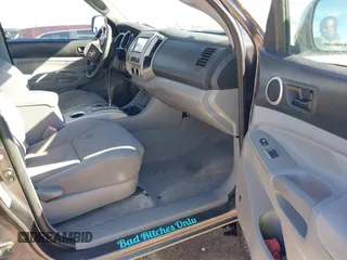 2011 Toyota Tacoma PreRunner with VIN 3TMJU4GNXBM119014, listed as a IAAI auction lot 41353762 with 151,375 mi miles and . Bid and sale history available at DreamBid. Image 5.