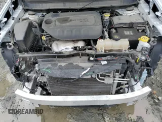 2019 Jeep Cherokee Latitude z VIN 1C4PJLCB9KD312162, wystawiony jako Copart lot #58989905 z przebiegiem 79 471 mil mil oraz Szkoda całkowita • Salvage title. Historia ofert i sprzedaży dostępna na DreamBid. Obrazek 12.