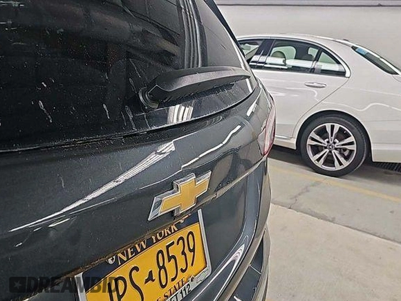 2020 Chevrolet Equinox LT z VIN 2GNAXJEV5L6232400, wystawiony jako IAAI lot #42575814 z przebiegiem 110 520 mil mil oraz . Historia ofert i sprzedaży dostępna na DreamBid. Obrazek 9.