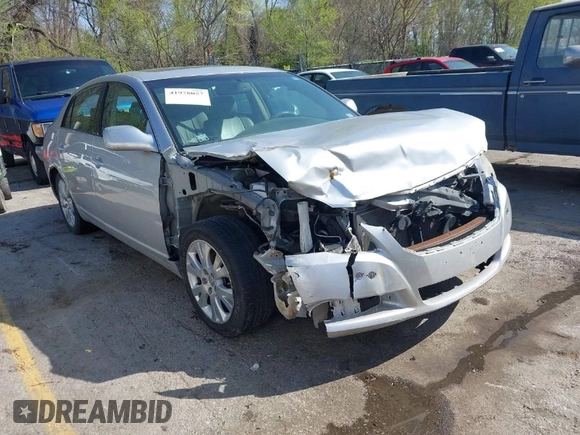 2008 Toyota Avalon XL with VIN 4T1BK36B18U265412, listed as a IAAI auction lot 41978057 with 212,062 mi miles. Bid and sale history available at carsss.com. Image 1.
