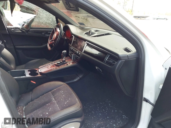 2020 Porsche Macan z VIN WP1AA2A55LLB05187, wystawiony jako IAAI lot #42037890 z przebiegiem 25 417 mil mil oraz . Historia ofert i sprzedaży dostępna na DreamBid. Obrazek 5.