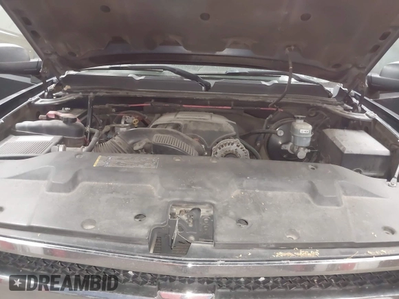 2008 Chevrolet Silverado 1500 1LT with VIN 2GCEC130481329542, listed as a IAAI auction lot 42002370 with 254,862 mi miles and . Bid and sale history available at DreamBid. Image 10.
