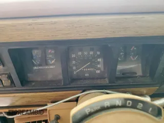 1986 Jeep Grand Wagoneer с VIN 1JCNJ15U5GT147524, выставлен на аукционе Copart как лот 57421255 с пробегом 112 292 миль миль и Списание • Salvage title. История ставок и продаж доступна на DreamBid. Изображение 9.