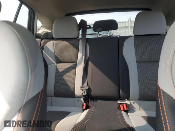 2018 Subaru Crosstrek Premium с VIN JF2GTABC5JH338534, выставлен на аукционе Copart как лот 59577195 с пробегом 54 307 миль миль и Списание • Salvage title. История ставок и продаж доступна на DreamBid. Изображение 10.