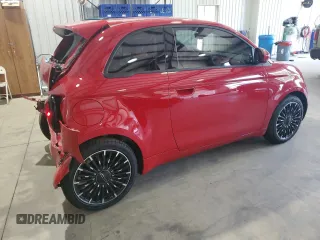 2024 FIAT 500e INSPI(RED) with VIN ZFAFFAA42RX209333, listed as a Copart auction lot 68452924 with 489 mi miles and Salvage Title. Bid and sale history available at carsss.com. Image 3.