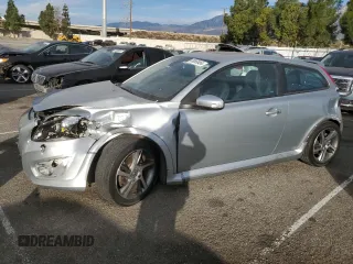 2013 Volvo C30 T5 with VIN YV1672MK3D2303789, listed as a Copart auction lot 86569454 with 37,395 mi miles and Salvage Title. Bid and sale history available at DreamBid. Image 1.