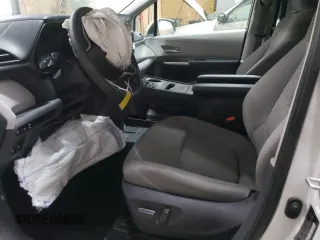 2021 Toyota Sienna LE with VIN 5TDBSKFCXMS023725, listed as a Copart auction lot 81284903 with Not provided miles and Salvage title. Bid and sale history available at DreamBid. Image 7.