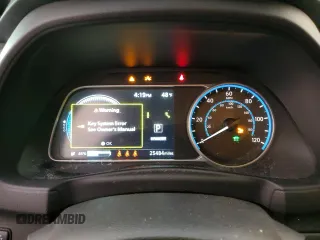 2022 Nissan LEAF S z VIN 1N4AZ1BV1NC560291, wystawiony jako Copart lot #84892854 z przebiegiem 25 484 mil mil oraz Szkoda całkowita • Salvage title. Historia ofert i sprzedaży dostępna na DreamBid. Obrazek 9.