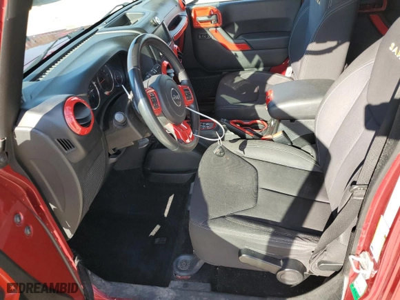 2013 Jeep Wrangler Unlimited Sahara with VIN 1C4BJWEG2DL608296, listed as a Copart auction lot 45015035 with 57,158 mi miles and Clean Title. Bid and sale history available at carsss.com. Image 7.