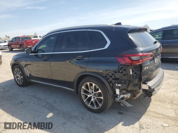 2021 BMW X5 xDrive40i с VIN 5UXCR6C06M9E80968, выставлен на аукционе Copart как лот 54848645 с пробегом 52 033 миль миль и Списание • Salvage title. История ставок и продаж доступна на DreamBid. Изображение 2.