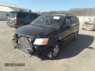2009 Dodge Grand Caravan SXT z VIN 2D8HN54169R539294, wystawiony jako IAAI lot #41804315 z przebiegiem 175 090 mil mil oraz . Historia ofert i sprzedaży dostępna na DreamBid. Obrazek 17.