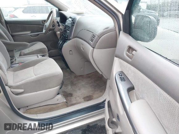 2009 Toyota Sienna CE with VIN 5TDZK23C99S253511, listed as a IAAI auction lot 41556433 with 239,778 mi miles and . Bid and sale history available at DreamBid. Image 5.