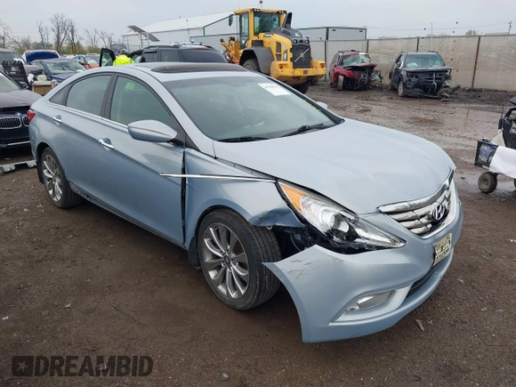 2012 Hyundai Sonata SE with VIN 5NPEC4AB6CH409728, listed as a IAAI auction lot 41938562 with 156,690 mi miles and . Bid and sale history available at carsss.com. Image 1.