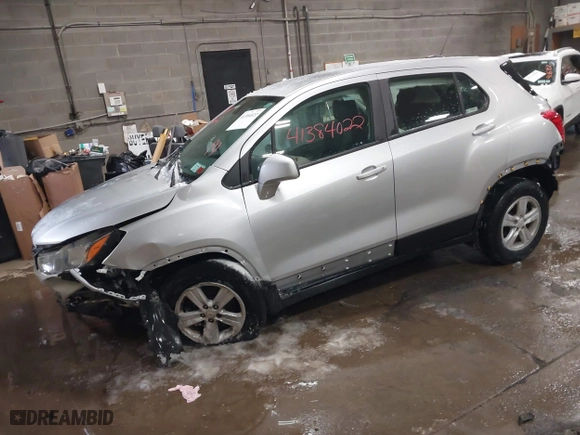 2018 Chevrolet Trax LS with VIN KL7CJNSB7JB730741, listed as a IAAI auction lot 41384022 with 56,081 mi miles. Bid and sale history available at carsss.com. Image 16.