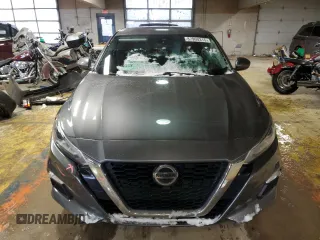 2022 Nissan Altima SV z VIN 1N4BL4DV3NN321561, wystawiony jako Copart lot #87900315 z przebiegiem 116 955 mil mil oraz Szkoda całkowita • Salvage title. Historia ofert i sprzedaży dostępna na DreamBid. Obrazek 5.