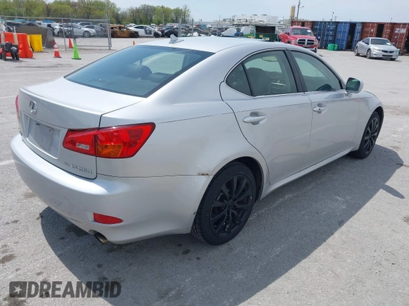 2008 Lexus IS 250 z VIN JTHCK262685018639, wystawiony jako IAAI lot #42024488 z przebiegiem 220 885 mil mil oraz . Historia ofert i sprzedaży dostępna na DreamBid. Obrazek 4.
