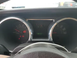 2005 Ford Mustang Deluxe with VIN 1ZVFT80N055206227, listed as a Copart auction lot 54861085 with 235,462 mi miles and Salvage Title. Bid and sale history available at carsss.com. Image 9.