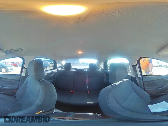 2016 Ford Focus SE с VIN 1FADP3F25GL379051, выставлен на аукционе Copart как лот 61586825 с пробегом 51 319 миль миль и Чистый • Clean title. История ставок и продаж доступна на DreamBid. Изображение 14.