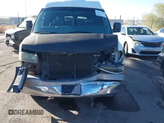 2004 GMC Savana Cargo Van YF7 Upfitter with VIN 1GDFG15T741231326, listed as a IAAI auction lot 41114249 with 291,492 mi miles. Bid and sale history available at carsss.com. Image 13.