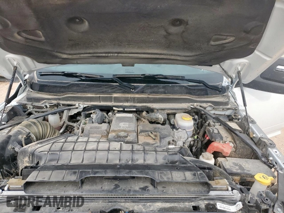 2024 Ram 2500 Big Horn z VIN 3C6UR5DL5RG233994, wystawiony jako Copart lot #59522945 z przebiegiem 21 239 mil mil oraz Szkoda całkowita • Salvage title. Historia ofert i sprzedaży dostępna na DreamBid. Obrazek 11.