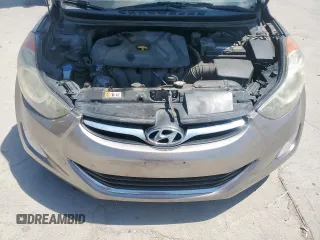 2013 Hyundai Elantra Limited z VIN 5NPDH4AE5DH299859, wystawiony jako Copart lot #57851055 z przebiegiem 179 928 mil mil oraz Szkoda całkowita • Salvage title. Historia ofert i sprzedaży dostępna na DreamBid. Obrazek 11.