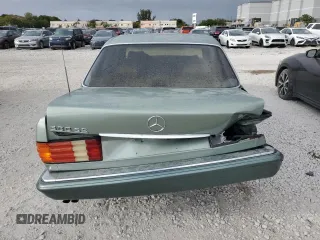 1989 Mercedes-Benz 300 with VIN WDBCA24D0KA457759, listed as a Copart auction lot 47920625 with 174,332 mi miles and Salvage Title. Bid and sale history available at DreamBid. Image 6.